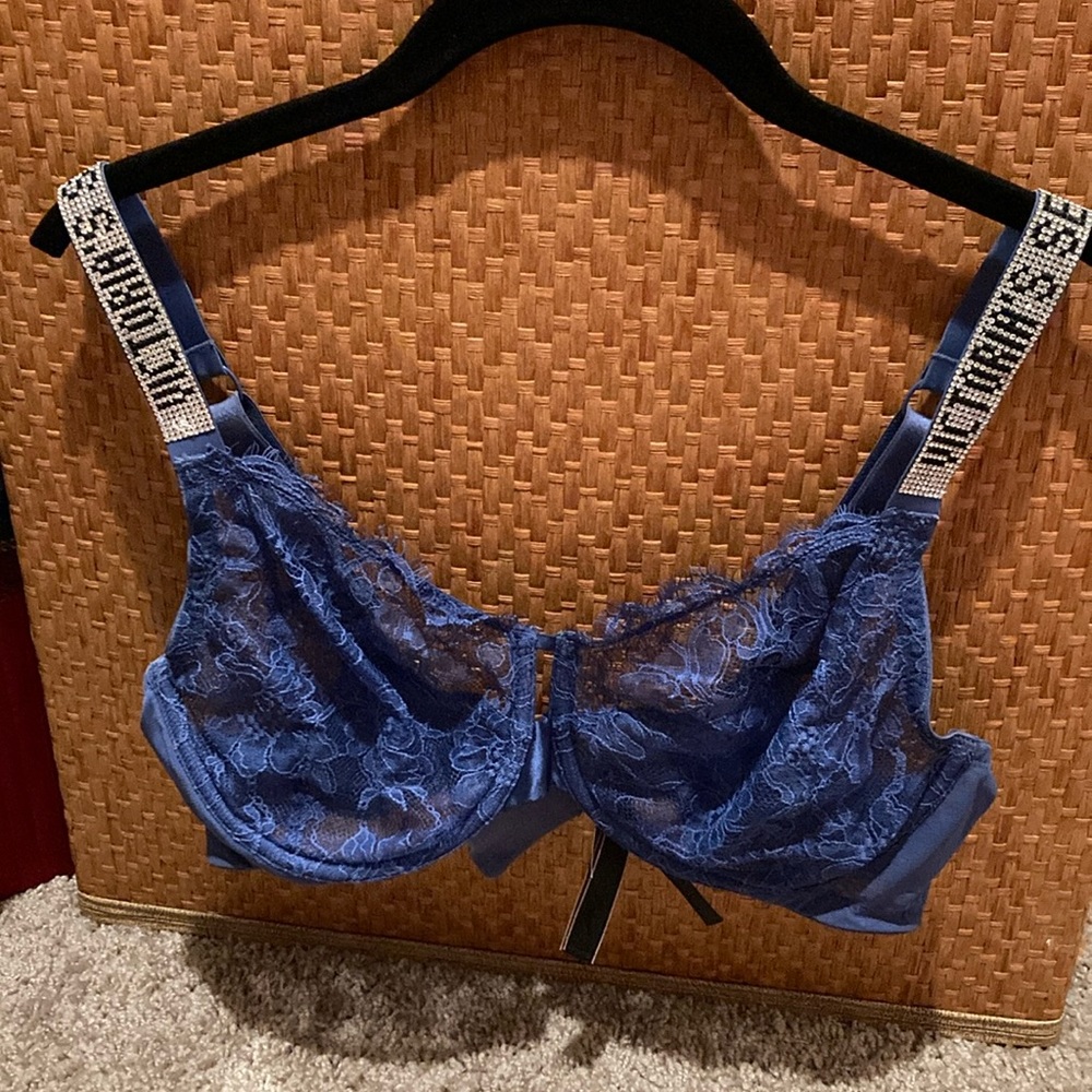 VS Bra 38d